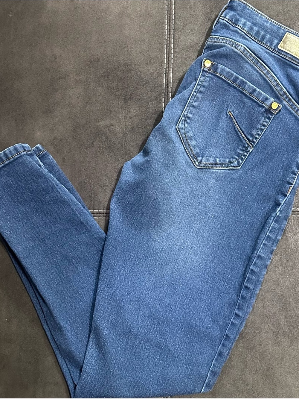 Jones New York Women's Skinny Jeans in Medium Blue